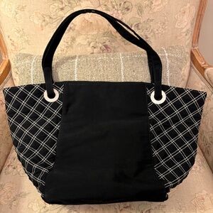 Vera Bradley Zippered Tote